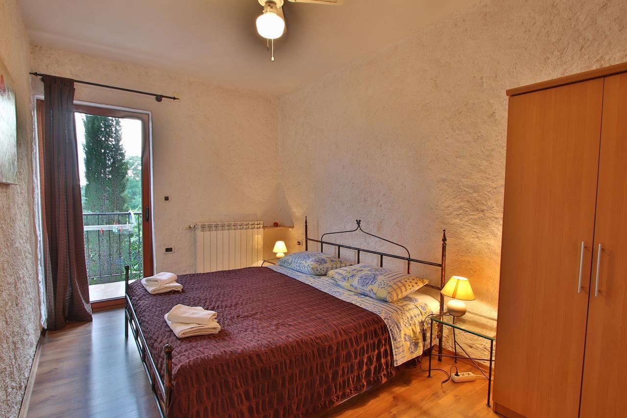 Rooms And Apartment Feral Rovinj Exteriör bild