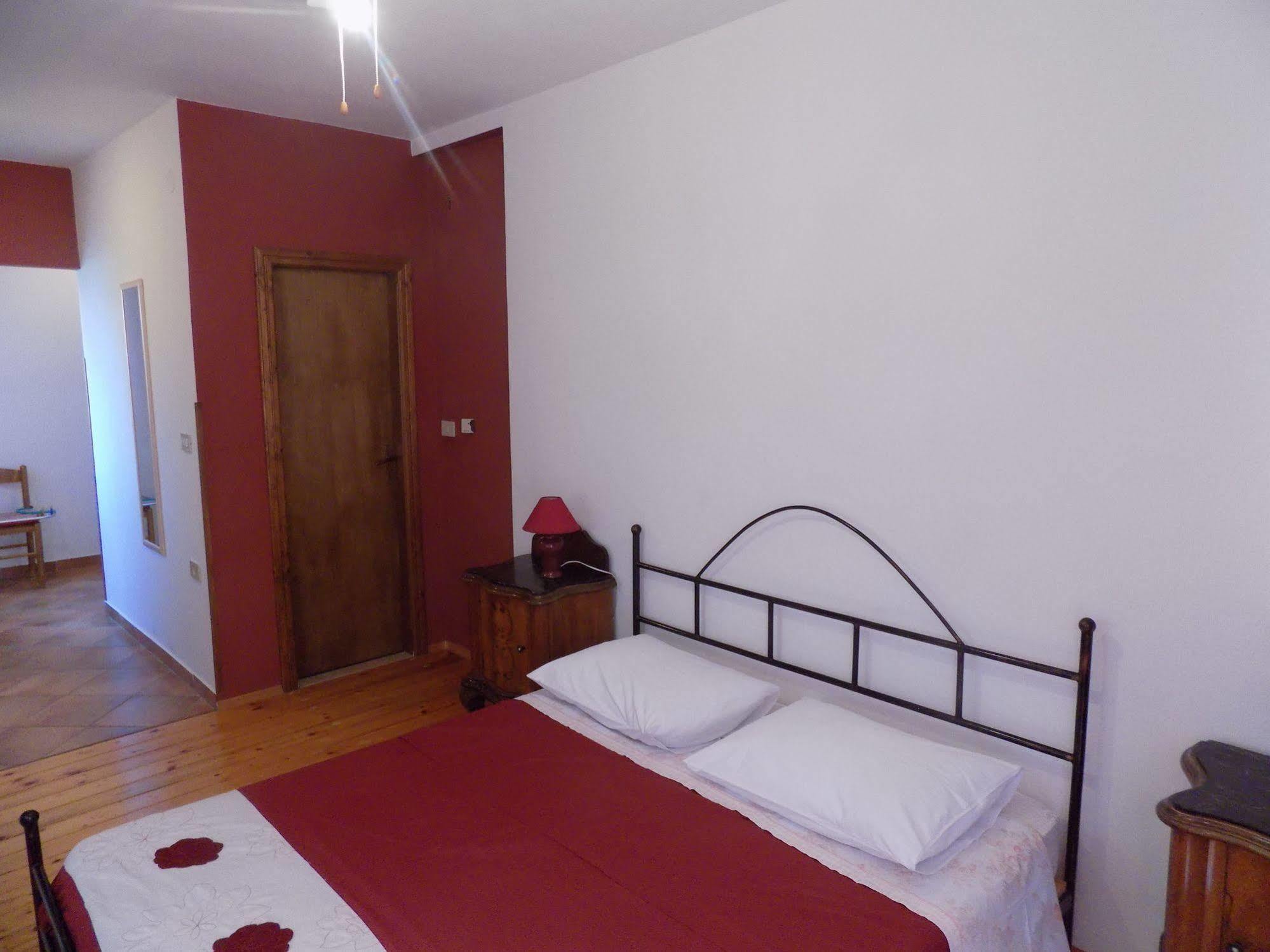 Rooms And Apartment Feral Rovinj Exteriör bild